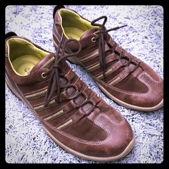 ecco women's tennis shoes